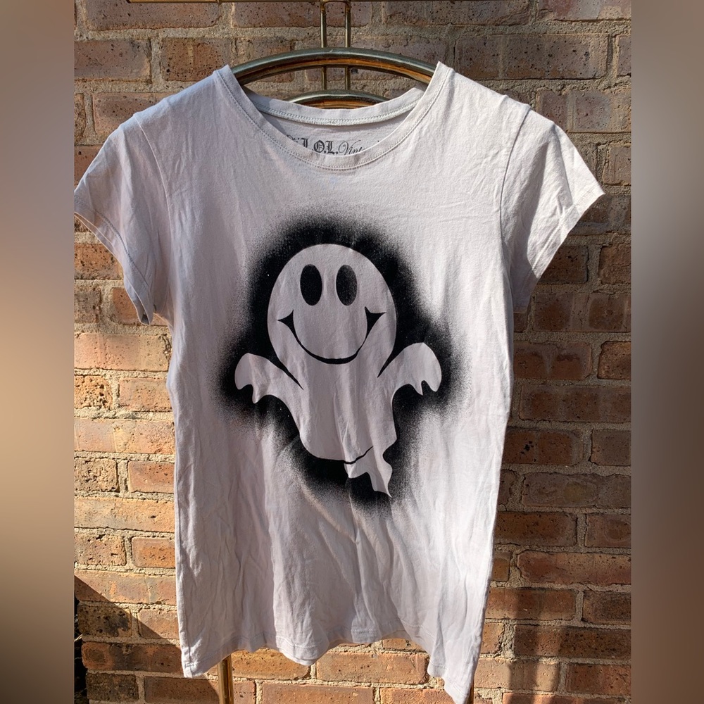 LOL Vintage Sparkly Ghost Shirt, Size XL (fits like Medium!)